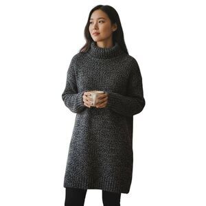 POOF BLACK MARBLED TURTLENECK SWEATER DRESS SZ.L EUC.